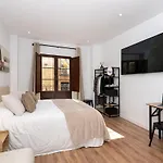 Lujoso Boutique A 100 M Plaza Mayor-resogar Апартаменты Саламанка